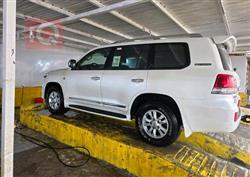 تويوتا لاندكروزر